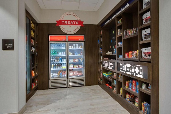 Hampton Inn By Hilton Fort Lauderdale Pompano Beach FL image 7